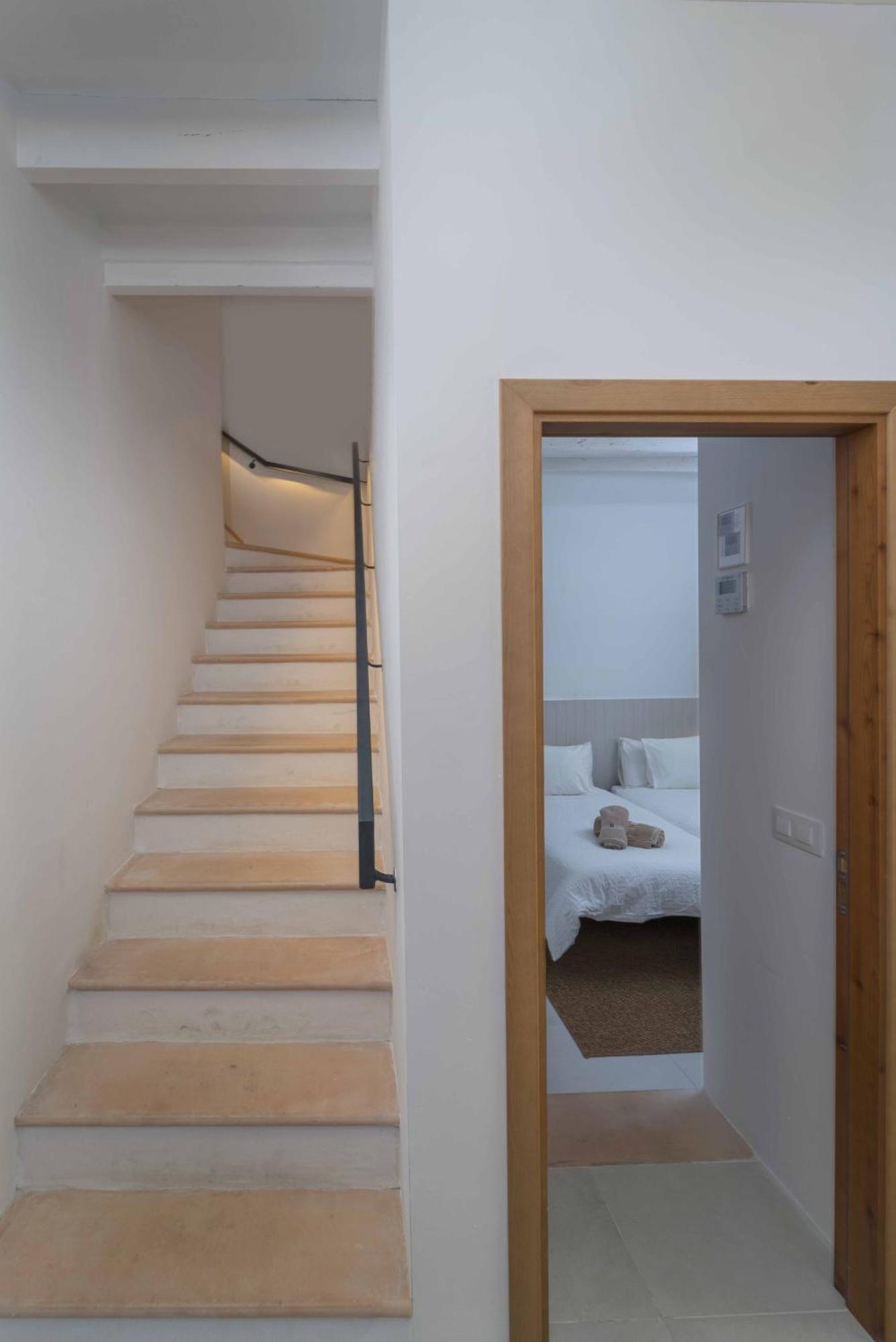 Townhouse Helen House By Homevillas360 Сasa de vacaciones