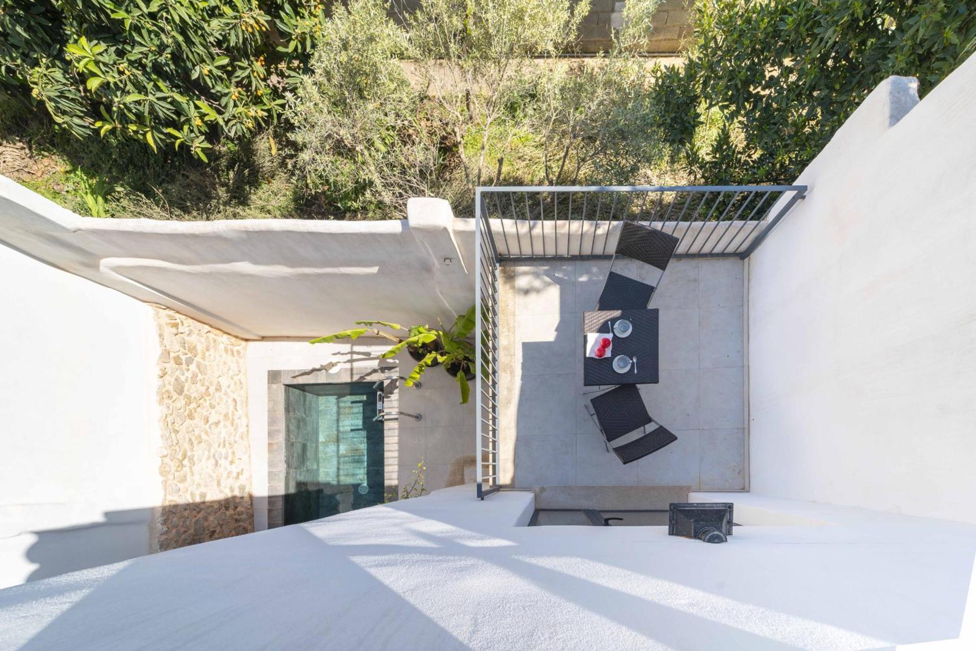 Townhouse Helen House By Homevillas360 * Porreras