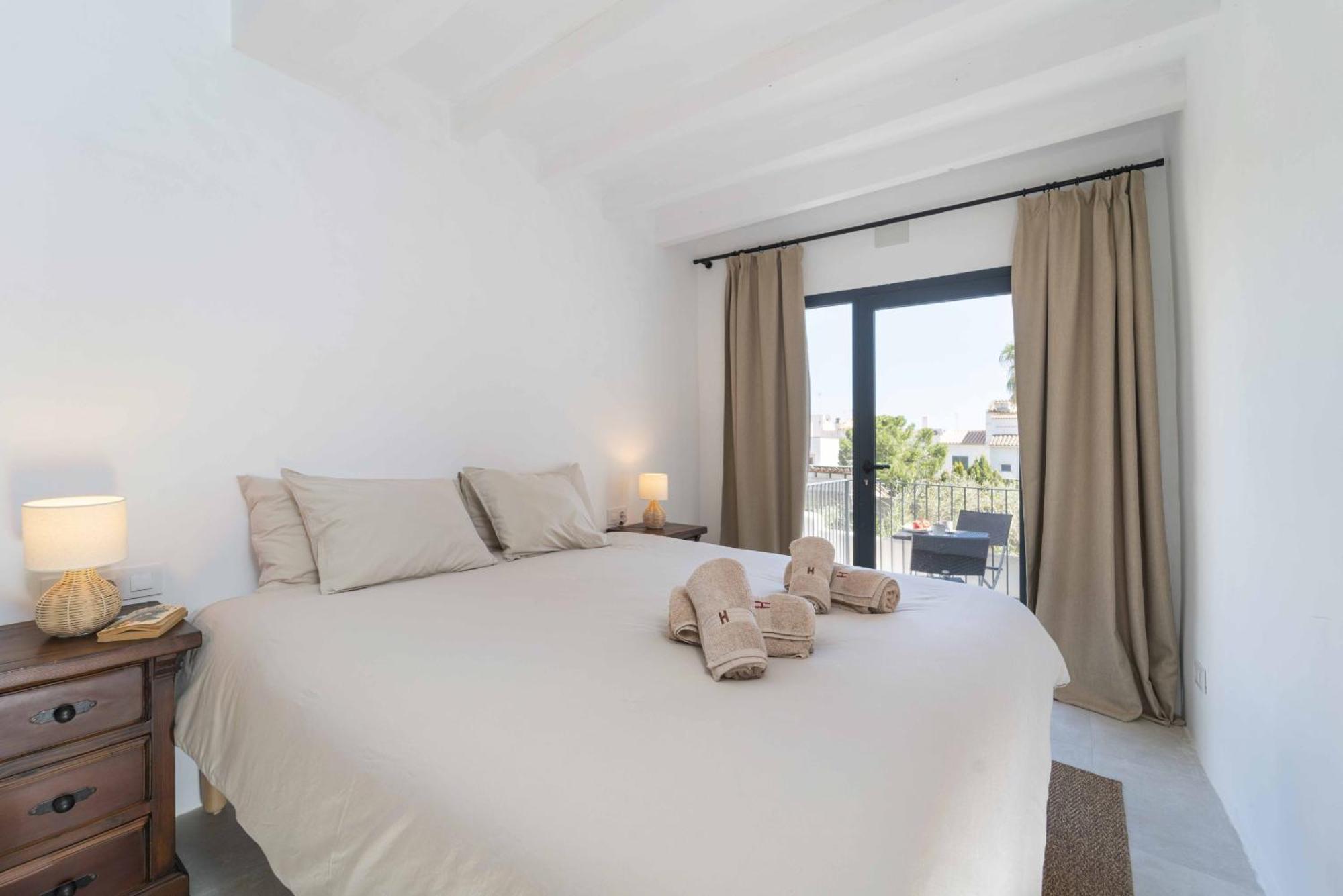 Holiday home Townhouse Helen House By Homevillas360 Porreres